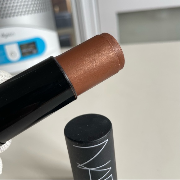 NARS Palm Beach The Multiple Bronzing Stick for Eyes Cheeks and Lips - Picture 8 of 9